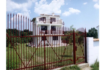 Bulgārija Chata Velika, Eksterjers